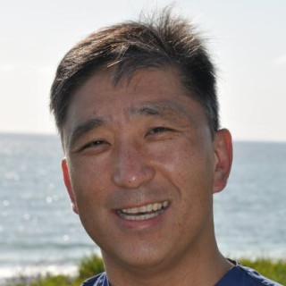 Steve Yun, MD