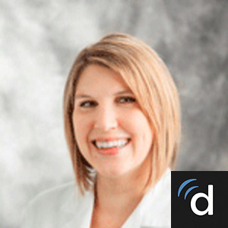 Dr Samantha L Medina Sornsin Obstetrician Gynecologist In Sun