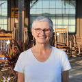 Elizabeth White, MD