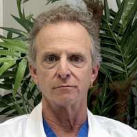 Jonathan Yunis, MD