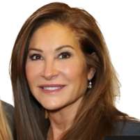Laurie Casas, MD