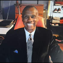 Gary Cole, MD