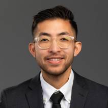 Boss Povieng, MD, Physical Medicine/Rehab, Chicago, IL