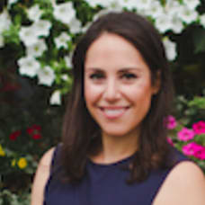 Lauren Zinns, MD