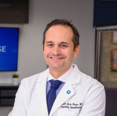 Kevin De La Roza, MD, Anesthesiology, Orlando, FL, Orlando Health Orlando Regional Medical Center