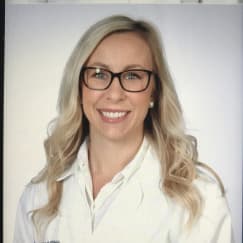 Valerie Linzey, Family Nurse Practitioner, Akron, OH