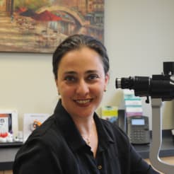Lili Farrokh-Siar, MD, Ophthalmology, Mokena, IL, Weiss Memorial Hospital