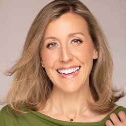 Laurie Richards, MD