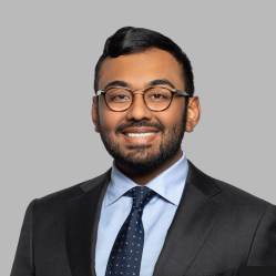 Zaeem Nazir, MD, Dermatology, New Hyde Park, NY