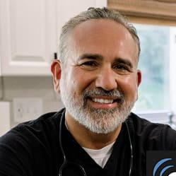 Joseph Cangas, MD, Pediatrics, St. Louis, MO