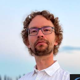 Daniel Golovko, MD