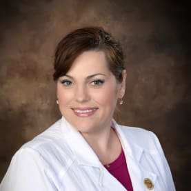 Cynthia Holton, Adult Care Nurse Practitioner, Vidalia, GA, Memorial Health Meadows Hospital