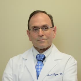 Stuart Byer, MD, Radiation Oncology, Vero Beach, FL, Cleveland Clinic Indian River Hospital