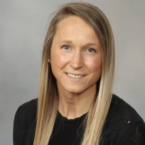 Claire Mccomb, PA, Physician Assistant, Minneapolis, MN, Abbott Northwestern Hospital