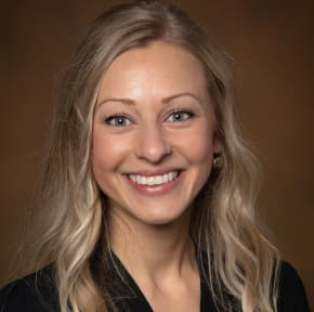 Courtney Pfeuti, MD, Resident Physician, Albany, WI, Christiana Care - Wilmington Hospital