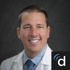 Kenneth Pettersen, MD, Internal Medicine, Sylmar, CA