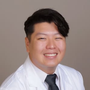 Seon Lee, MD, Internal Medicine, Creve Coeur, MO