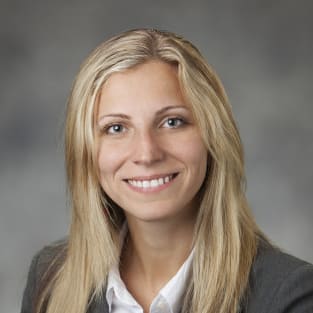 Anna Perelshteyn, MD, Oncology, Duluth, MN, St. Luke's Hospital