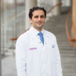 Omar Fraij, MD, Internal Medicine, Bronx, NY