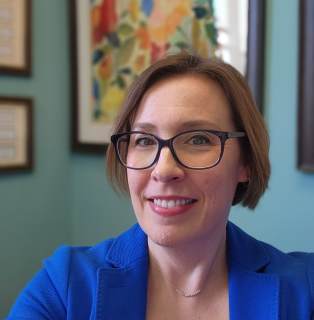 Holly Metzgar, DO