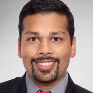 Naveed Kamal, MD