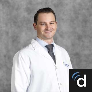 Andrew Flowers, MD, Family Medicine, East Hills, NY