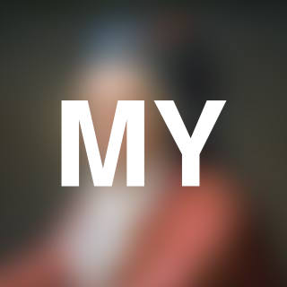 Maax Yonis