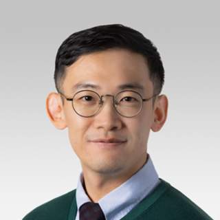 Shunqing Zhang, MD, Radiation Oncology, Mchenry, IL