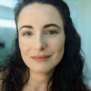 Lais Perlstein, MD, Internal Medicine, Mesa, AZ