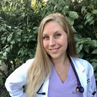 Samantha Goss, PA, Vascular Surgery, Bellevue, WA, Overlake Medical Center and Clinics