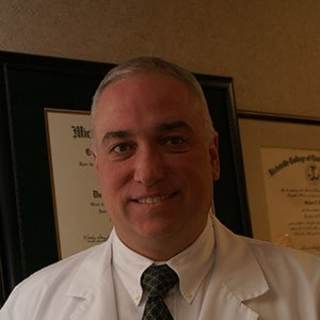 Christopher Huhta, MD, Pulmonology, Lansing, MI