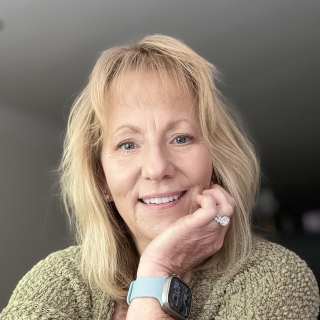 Sandy James