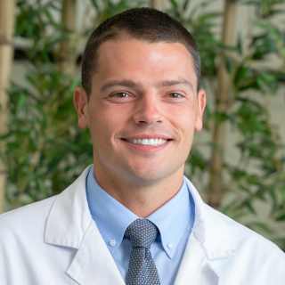 Luke Stanisce, MD, Otolaryngology (ENT), New York, NY