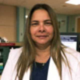 Minerva Perez, Family Nurse Practitioner, Doral, FL