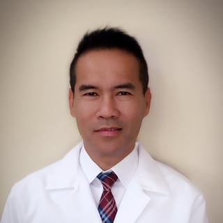 Dan Huynh, MD, Internal Medicine, Anaheim, CA