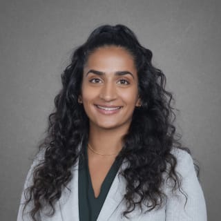 Gurjit Kaur, MD, Internal Medicine, Los Angeles, CA