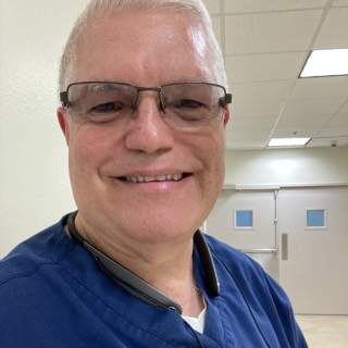 Luis Hernandez, Pharmacist, Miami, FL