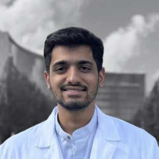 Sharan Jhaveri, MD, Internal Medicine, Cleveland, OH