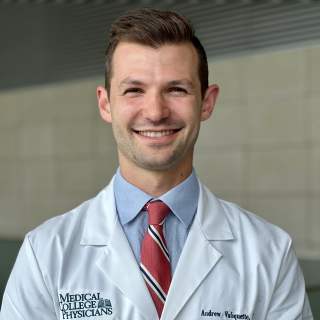 Andrew Valiquette, MD, Orthopaedic Surgery, Milwaukee, WI