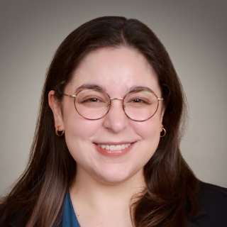 Claudia Evaristo, MD, Pediatrics, Cincinnati, OH