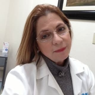 Osana Chacon, MD, Family Medicine, Guaynabo, PR