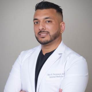 Shiv Daryanani, MD, Internal Medicine, Pembroke Pines, FL