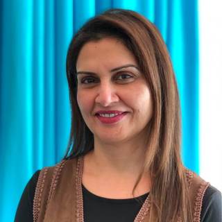 Nuzhat Naqvi, MD