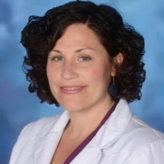 Julia Skapik, MD, Internal Medicine, Alexandria, VA