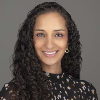 Sonali Khurana, MD, Internal Medicine, Chicago, IL