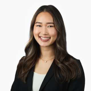 Lamvy Le, MD, Plastic Surgery, Orange, CA