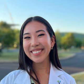 Julia Wang, MD, Pathology, Tampa, FL