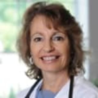 Carmella Giulitto, MD, Internal Medicine, Cincinnati, OH, The Jewish Hospital - Mercy Health