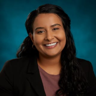 Aashna Thakur, MD