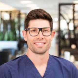 Steven Dillavou